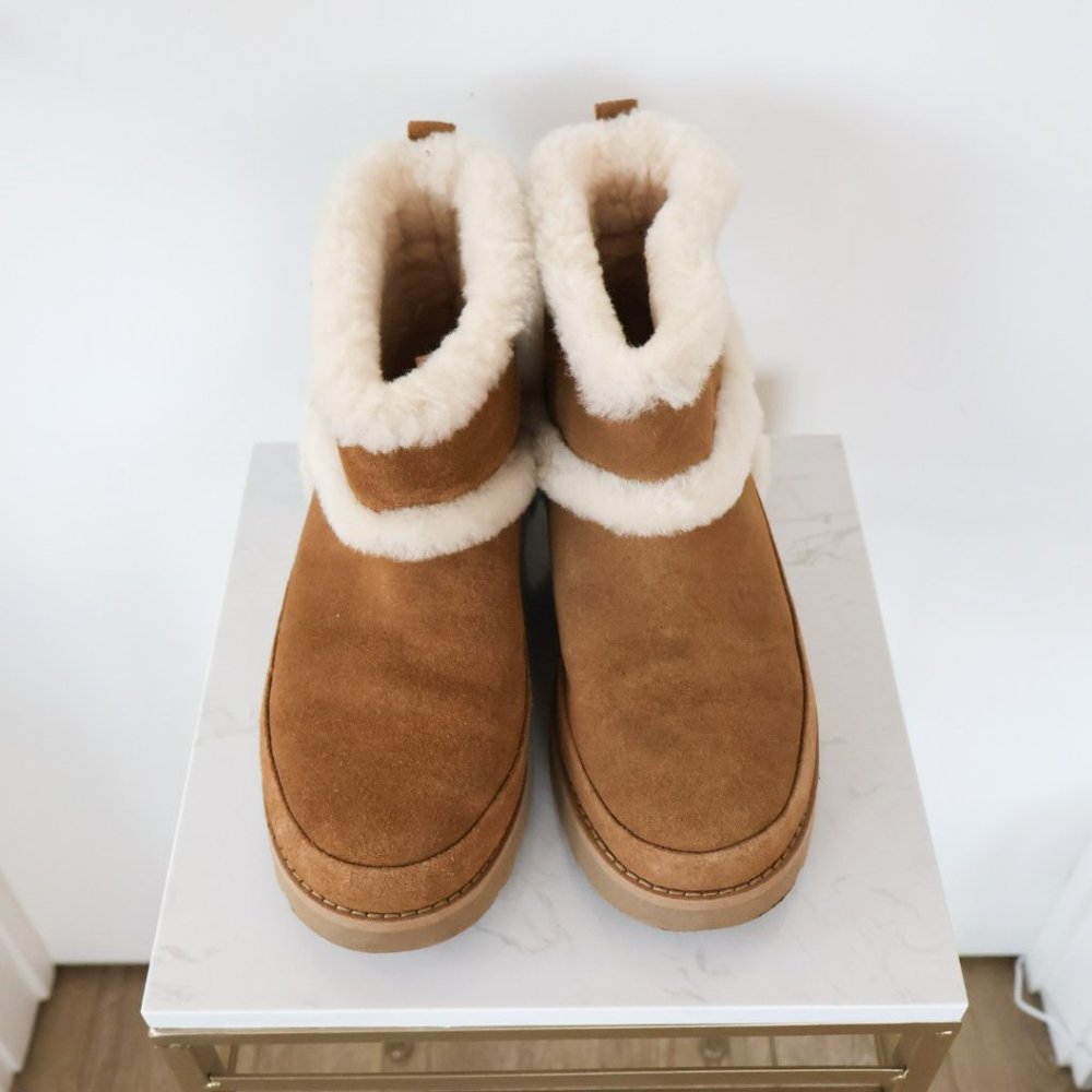 Ugg Mini Boot - Picture 8 of 9